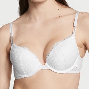 NWT-Victoria Secret Sexy Tee Push-Up Bra